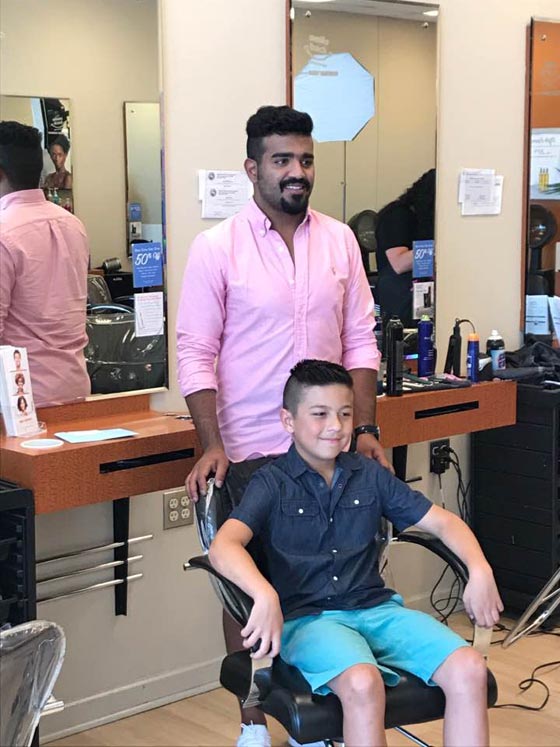 شاب سعودي يصبح بطلا في عيون الامريكان بعد ان انقذ طفلا من الاختناق صورة رقم 3