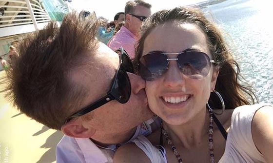 عروس ذكية تنقذ حياة 170 مسافرا على متن طائرة امريكية صورة رقم 6