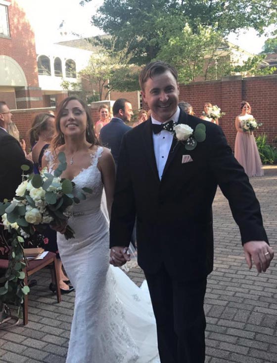 عروس ذكية تنقذ حياة 170 مسافرا على متن طائرة امريكية صورة رقم 5