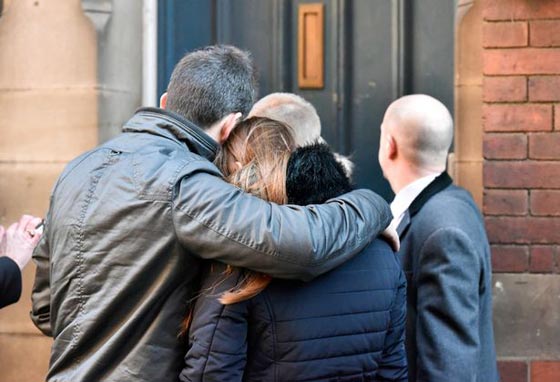 فتاة مراهقة خنقت وطعنت طفلة حتى الموت.. والسبب؟! صورة رقم 15