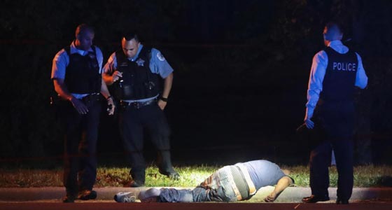  15 قتيلا في احتفالات عيد استقلال شيكاغو المدينة الاكثر دموية بامريكا صورة رقم 4