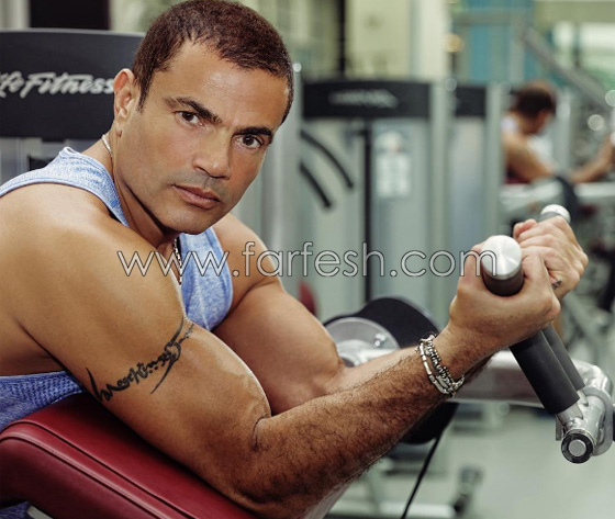 شاهد كيف علق الفكاهي محمد هنيدي على اطلالة عمرو دياب الاخيرة؟! صورة رقم 7
