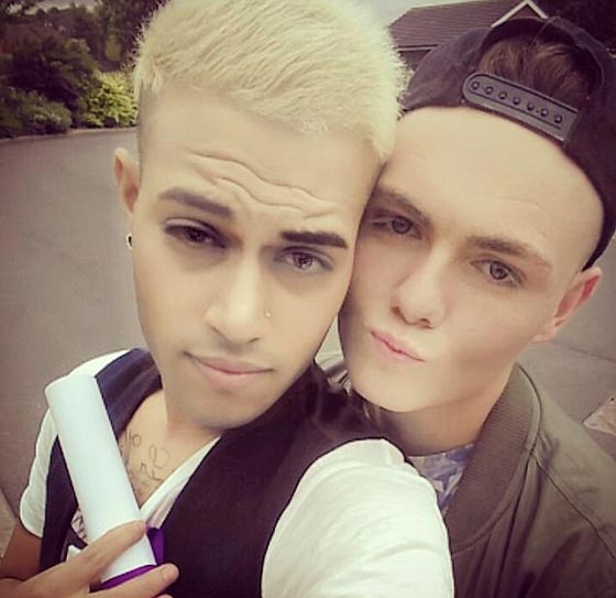  فيديو وصور أول زواج مثلي مسلم في بريطانيا! العائلة رفضت الحضور  صورة رقم 10