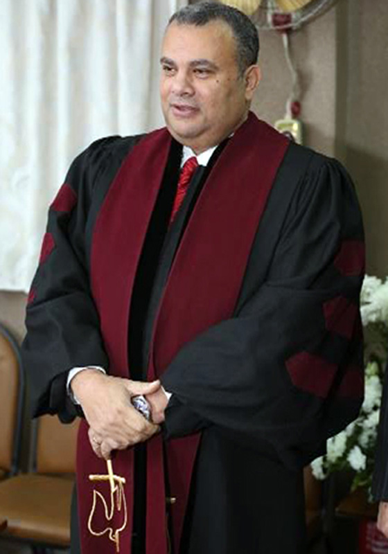 تعليق انشطة كنائس تحسبا من موجة هجمات وتفجيرات داعشية صورة رقم 2