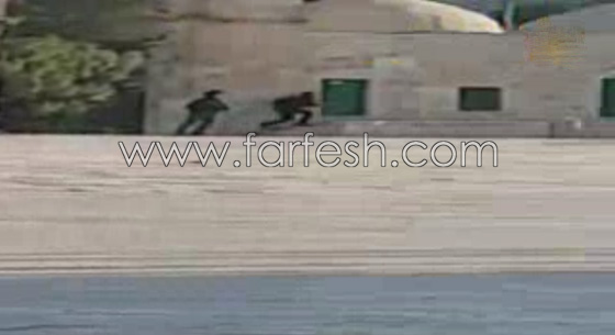 مقتل شرطيين اسرائيليين و3 فلسطينيين من الداخل في اشتباك بباحة الاقصى صورة رقم 8