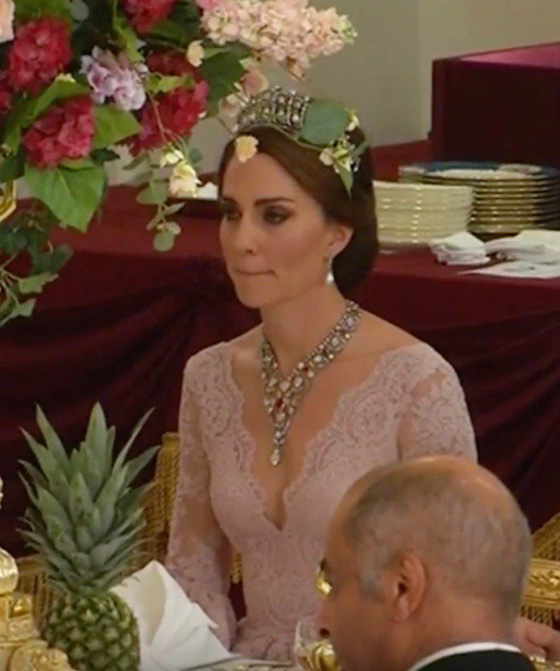 صور وفيديو: اجمل اطلالة للاميرة كيت ميدلتون صورة رقم 2