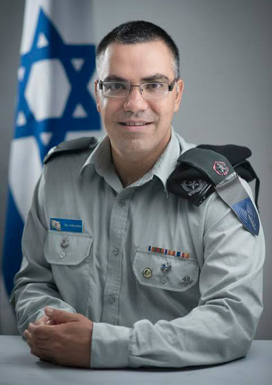  الاسرائيلي أدرعي يدعم تامر حسني واليسا ويثير غضب المصريين! صورة رقم 3