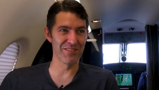   مهندس يسافر يوميا 6 ساعات بالطائرة ليصل الى عمله! صورة رقم 9