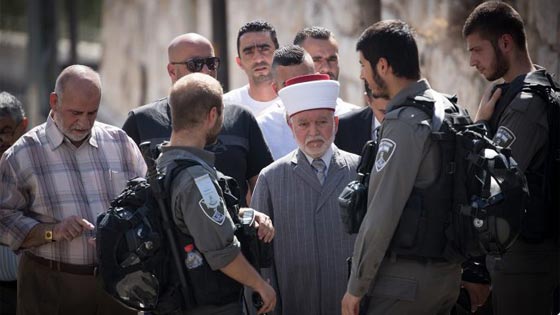  مستوطنون يقتحمون الاقصى وحماس والجهاد تهددان وفتح تعلن يوم غضب صورة رقم 1