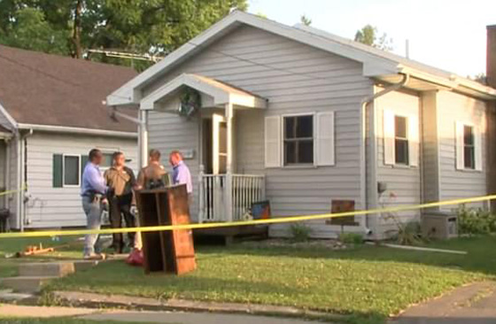 مراهقة أمريكية قتلت والدتها وذهبت لتناول الطعام صورة رقم 2