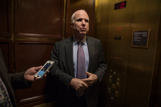 السيناتور الذي فسّر (الله أكبر) للأميركيين مصاب باخطر سرطان دماغ صورة رقم 9