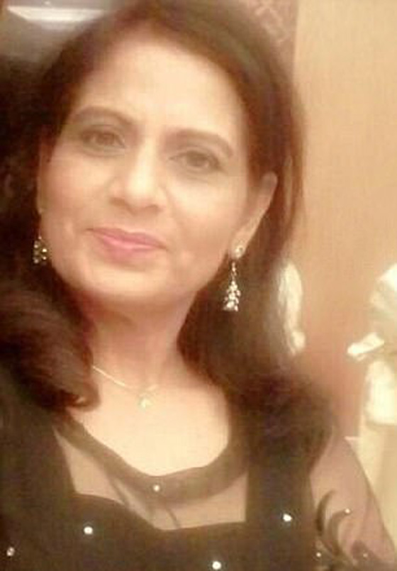 فيديو صادم يهز المشاعر.. مقتل مذيعة شهيرة بعد سقوط نخلة عملاقة عليها! صورة رقم 8