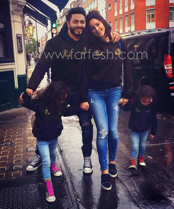 فيديو تامر حسني يعتذر لزوجته المغربية بسمة بوسيل على الهواء  صورة رقم 2
