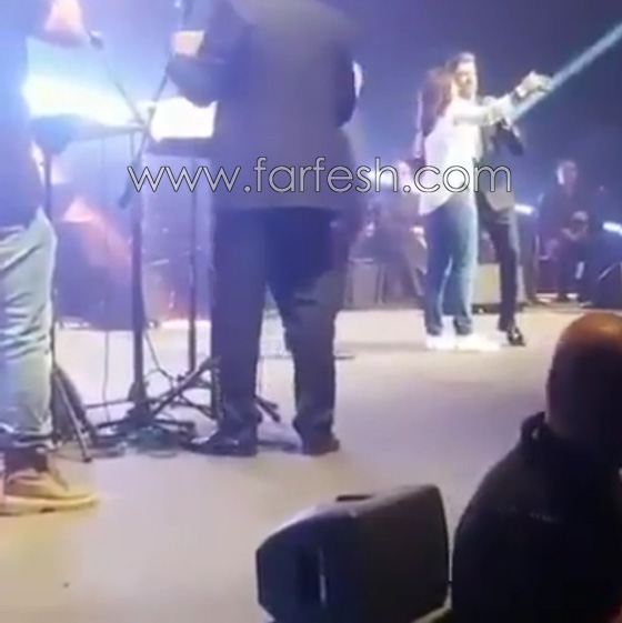 بالفيديو: الفتيات يلاحقن النجم وائل كفوري على المسرح ووراء الكواليس صورة رقم 7