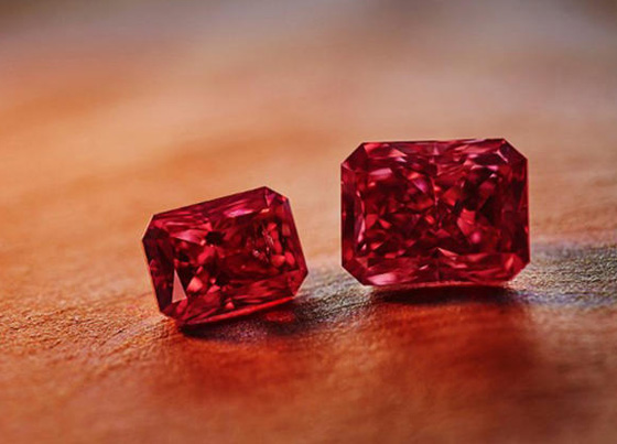 مجوهرات اصغر من السنت بـ10 ملايين دولار فقط!! صورة رقم 5