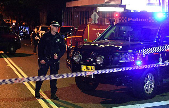 اعتقال 4 لبنانيين خططوا لتفخيخ ماكينة عصير وتفجيرها بطائرة في الجو صورة رقم 25