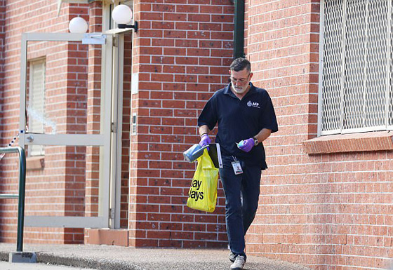 اعتقال 4 لبنانيين خططوا لتفخيخ ماكينة عصير وتفجيرها بطائرة في الجو صورة رقم 34