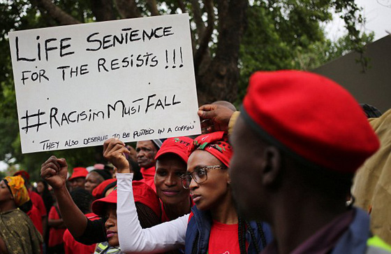 اعتديا على مزارع أسود بالضرب المبرح ووضعاه في نعش لاحراقه  صورة رقم 24