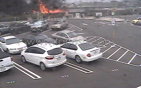 فيديو يظهر لحظة تحطم طائرة صغيرة حاولت الهبوط على شارع سريع صورة رقم 6