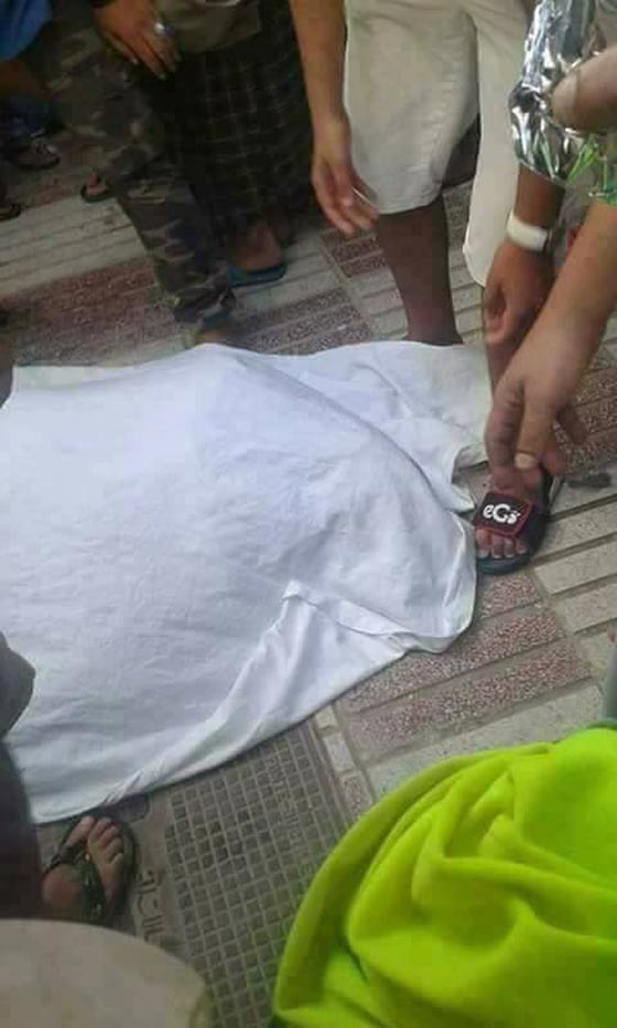 المغرب: أفعى سامة تلدغ مروضها وترديه قتيلا.. فيديو وصور صورة رقم 3