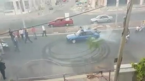 اعتقال مفحّط رام الله بشبهة الازعاج وخلع الملابسض حياة الناس للخطر.. فيديو صورة رقم 3