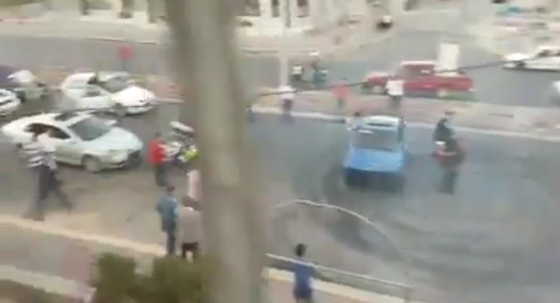 اعتقال مفحّط رام الله بشبهة الازعاج وخلع الملابسض حياة الناس للخطر.. فيديو صورة رقم 4