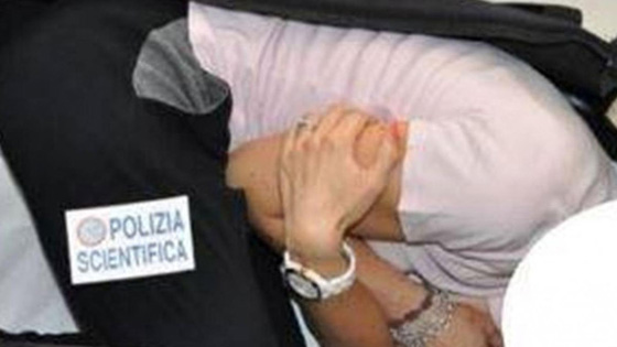 بريطاني خطف عارضة أزياء وهدد ببيعها في مزاد عبر الإنترنت صورة رقم 26