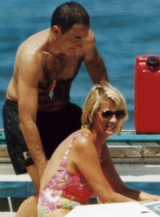 عشق الاميرة ديانا لدودي الفايد دفعها لاستشارة قسيس في الزواج من مسلم صورة رقم 13