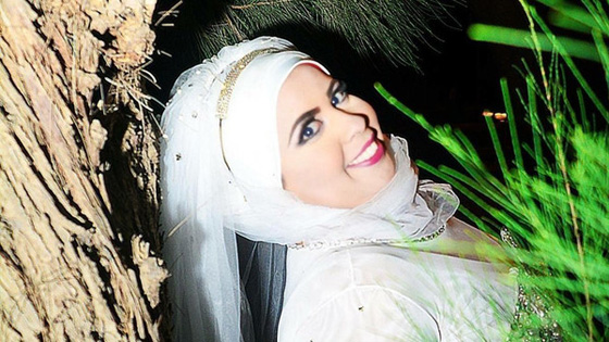 فتاة مصرية أقامت حفل زفاف لنفسها بدون عريس.. فيديو وصور صورة رقم 3