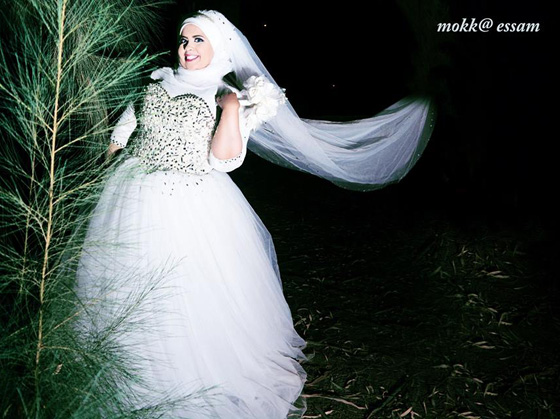 فتاة مصرية أقامت حفل زفاف لنفسها بدون عريس.. فيديو وصور صورة رقم 4