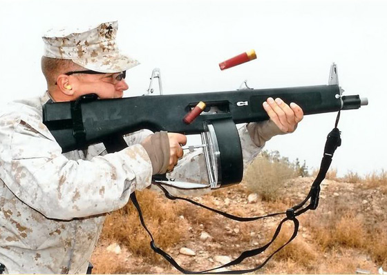 بالصور.. أسلحة أمريكية جديدة متقدمة تحاكي الخيال صورة رقم 7