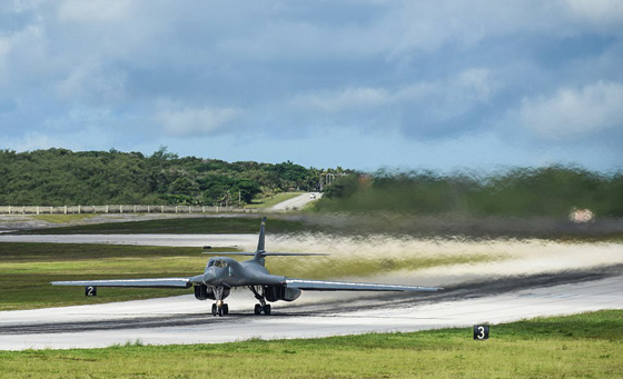 سكان جزيرة غوام يتضرعون الى الله ليحنن قلب الزعيم الكوري وترامب يطمأنهم صورة رقم 14