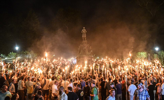 أمريكا: قتيلة وجرحى في حادثة دهس واشتباكات بفرجينيا صورة رقم 38