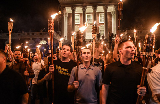 أمريكا: قتيلة وجرحى في حادثة دهس واشتباكات بفرجينيا صورة رقم 36