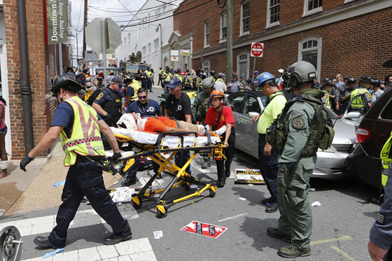 أمريكا: قتيلة وجرحى في حادثة دهس واشتباكات بفرجينيا صورة رقم 26