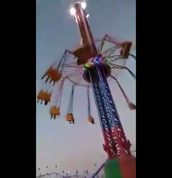 اصابة 21 طفلا في انهيار لعبة ملاهي برام الله.. فيديو صورة رقم 4