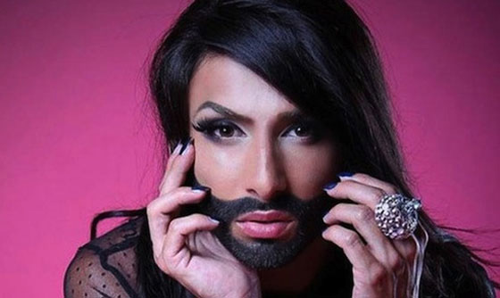 المغنية الملتحية كونشيتا ترفض الغناء تضامنا مع مغنيين سوريين! صورة رقم 31