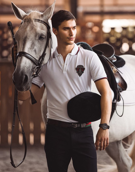 لاعب كرة سابق يعتنق الاسلام ويتزوج من اميرة ماليزية في حفل اسطوري صورة رقم 32