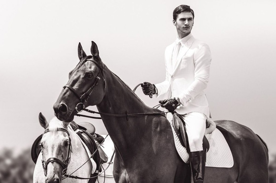 لاعب كرة سابق يعتنق الاسلام ويتزوج من اميرة ماليزية في حفل اسطوري صورة رقم 33