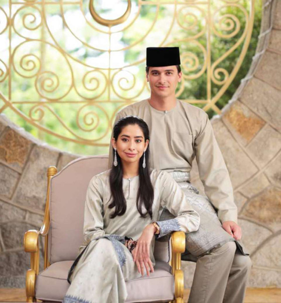 لاعب كرة سابق يعتنق الاسلام ويتزوج من اميرة ماليزية في حفل اسطوري صورة رقم 1