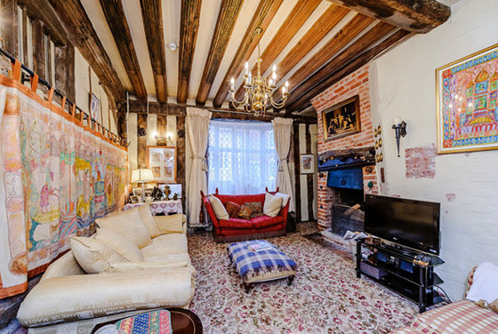 مليون إسترليني سعر منزل هاري بوتر في بريطانيا صورة رقم 1