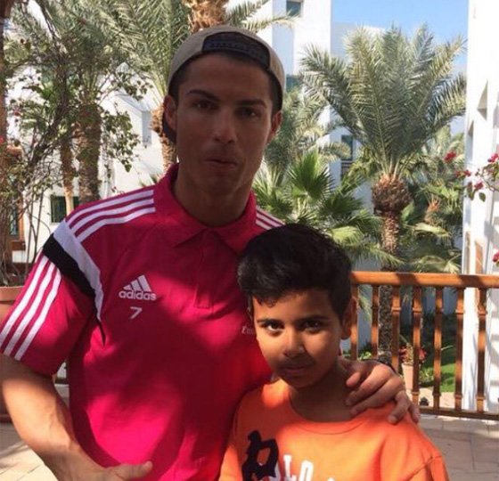 ملياردير إماراتي عمره 15 سنة ويمتلك سيارة بربع مليون دولار صورة رقم 10