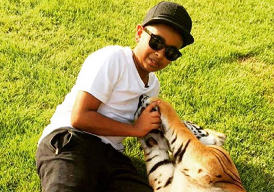 ملياردير إماراتي عمره 15 سنة ويمتلك سيارة بربع مليون دولار صورة رقم 6