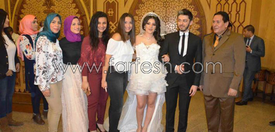 صور فنانين أثارت جدلاً كبيراً: هيفاء، مايا، عمرو، نانسي، تامر واليسا صورة رقم 22