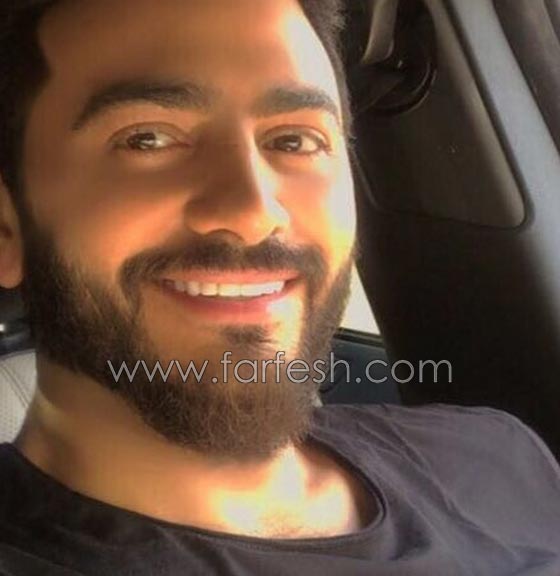 تامر حسني: بسبب الفقر عملت في محطة وقود وبائع عطور في الشارع صورة رقم 7