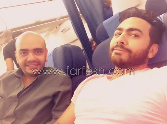 تامر حسني: بسبب الفقر عملت في محطة وقود وبائع عطور في الشارع صورة رقم 5