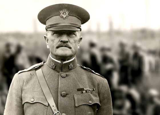 ترامب يؤيد إعدام مسلمين جماعيا برصاص مغمس بدم الخنزير! صورة رقم 3