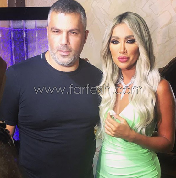 فيديو غريب: فتاة تتحرش بمايا دياب على المسرح وتتحسس ساقها! صورة رقم 6