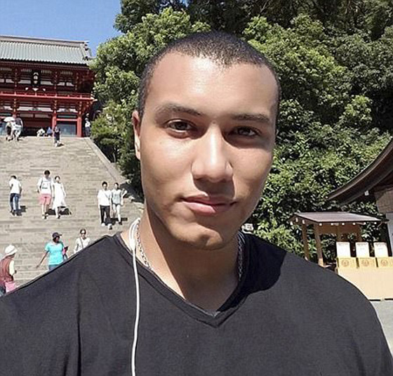 فقدان 10 بحارة اميركيين اثر اصطدام مدمرتهم بناقلة نفط في سنغافورة صورة رقم 4