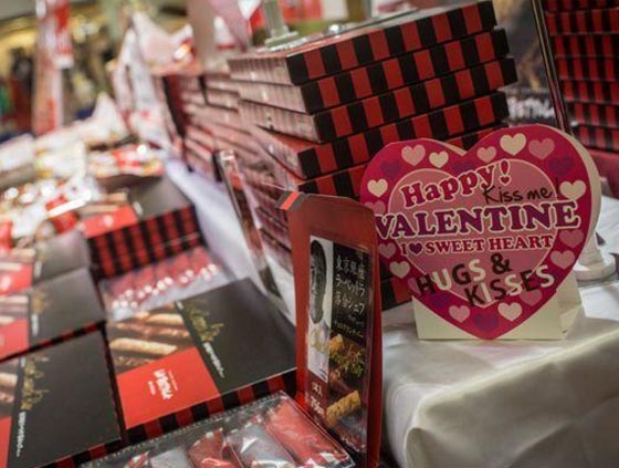 حمى التأمين والتعطّش للمال: أغرب حالات التأمين وأثمنها حول العالم صورة رقم 8